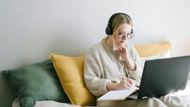 How to choose the right degree online for your career goals
