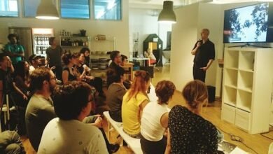 Speaking clubs as network platforms for project owners